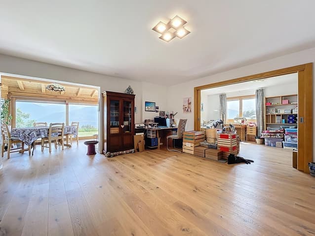 1114 – Appartement 6 pièces – 1950000 CHF –