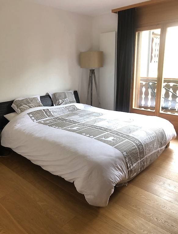 891 – Appartement – 3.5pièces – 2500CHF – 100 m²
