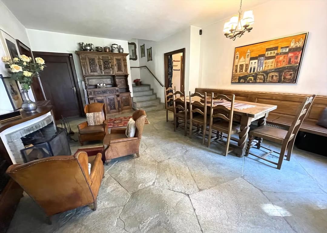 853 – Appartement – 5.5pièces  – 10000CHF