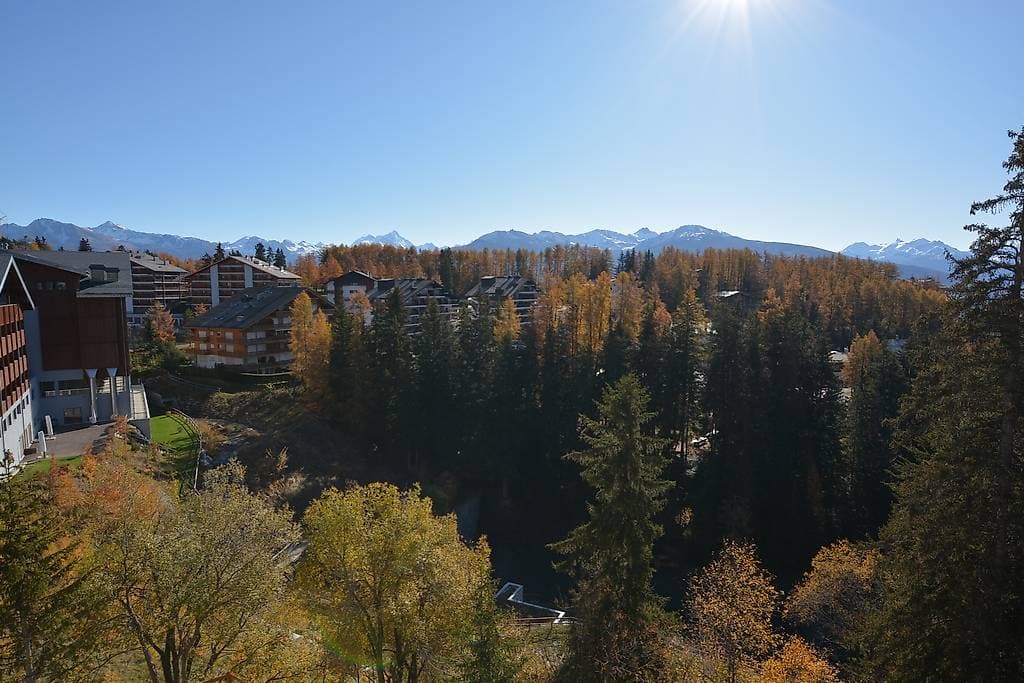 823 – Appartement 2.5 pièces – 1200 CHF –