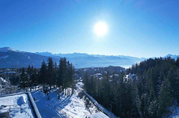 1098 – Appartement 4 pièces – 268.50 m²