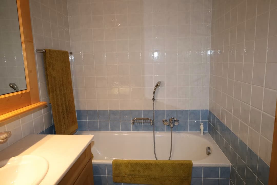 868 – Appartement 3.5 pièces – 3300 CHF – 100 m²