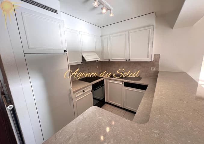 1113 – Appartement 4.5 pièces – 1350000 CHF – 130 m²