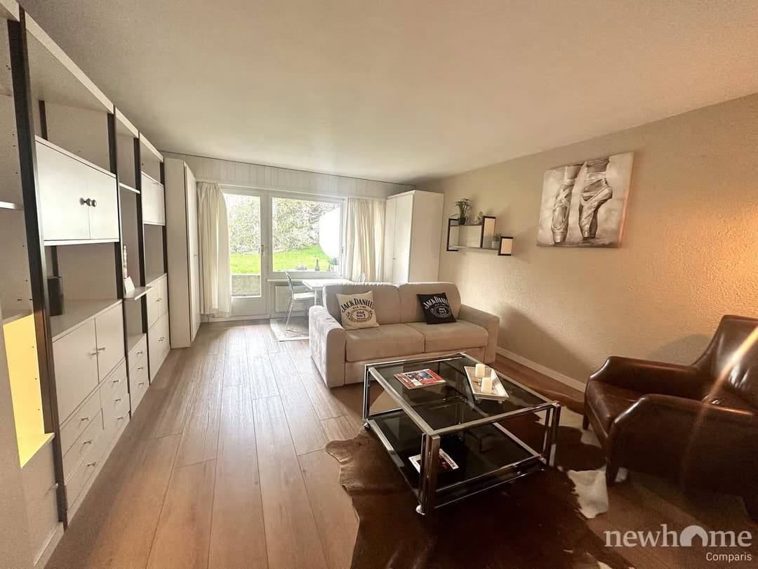 1012 – Appartement – 1.5pièces – 1000CHF – 43 m²
