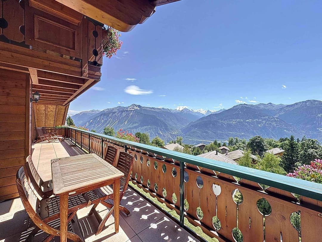 1215 –  Appartement 5.5 pièces – 2840000CHF – 255.70m²