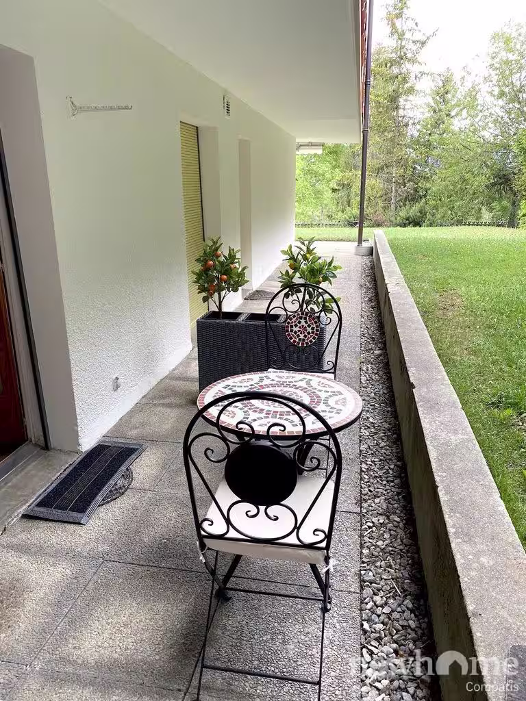 1012 – Appartement – 1.5pièces – 1000CHF – 43 m²