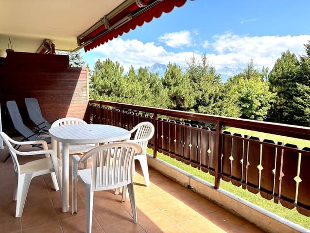 927 –  Appartement 2 pièces – 910CHF