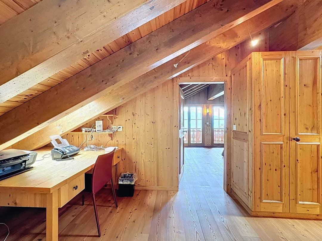 1215 –  Appartement 5.5 pièces – 2840000CHF – 255.70m²