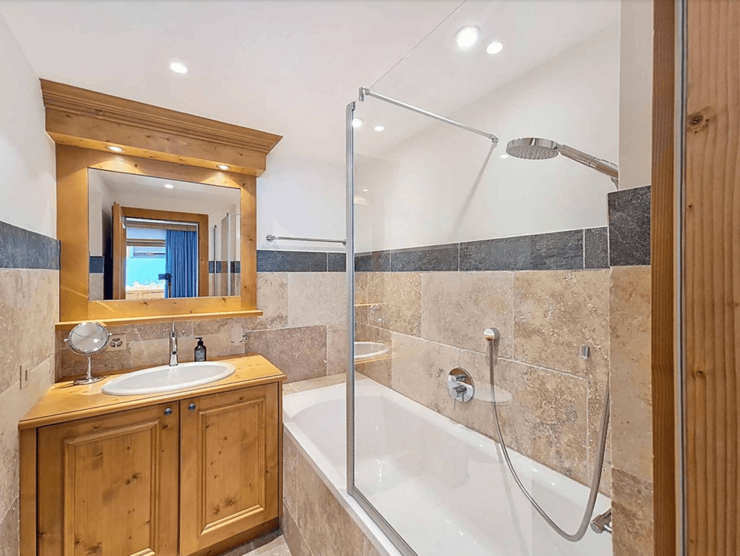 1242 – Appartement 6,5 pièces – 5950000CHF – 285.5m²