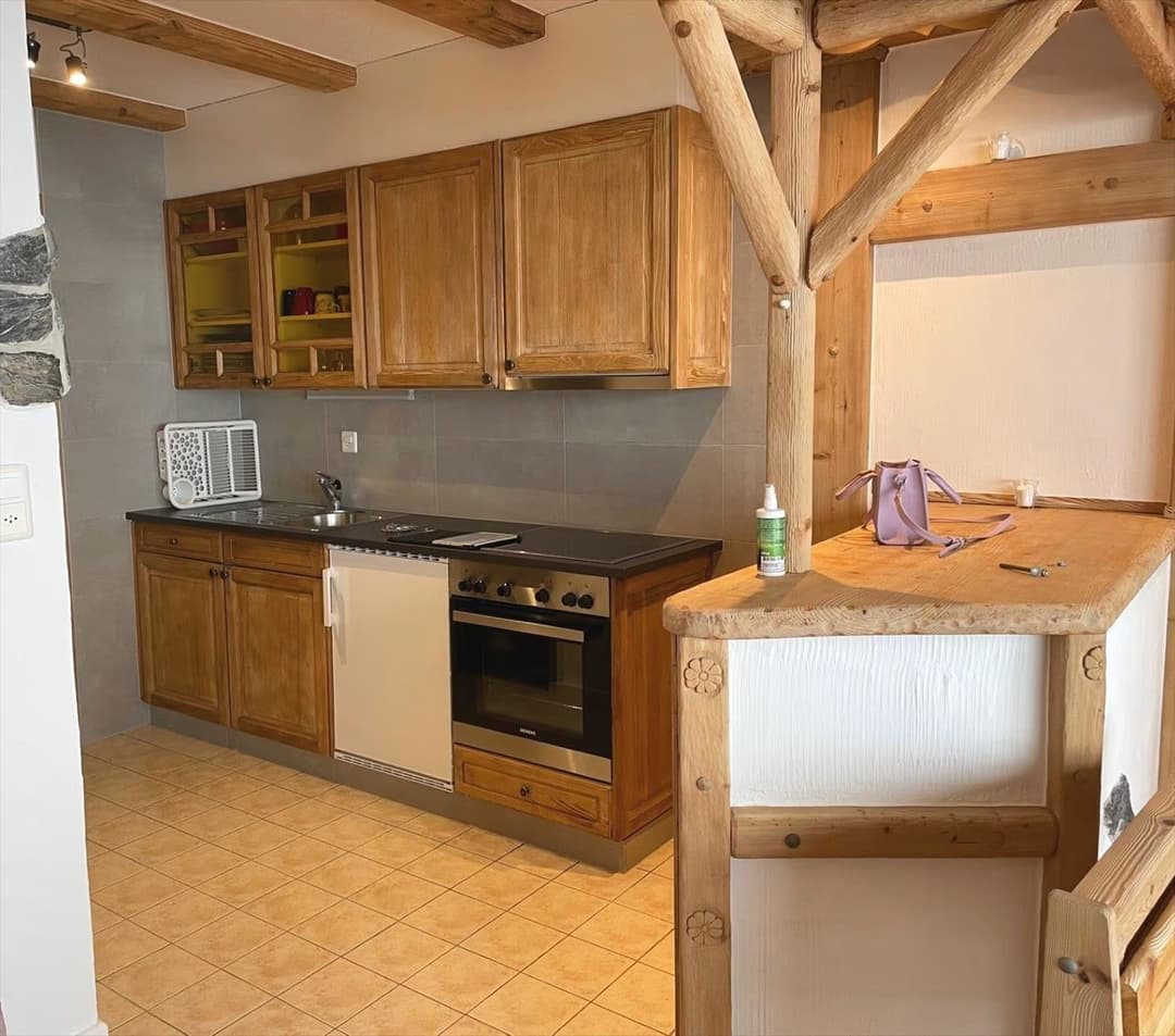 935 – Appartement- 2.5pièces – 1350CHF