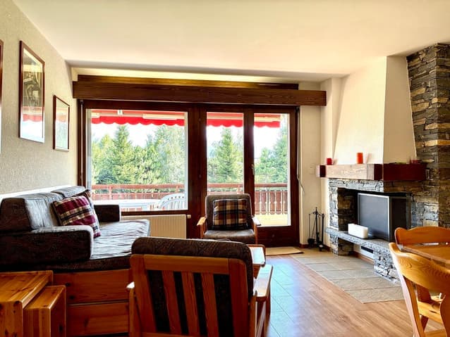 927 –  Appartement 2 pièces – 910CHF