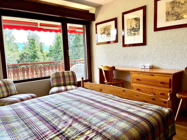 927 –  Appartement 2 pièces – 910CHF