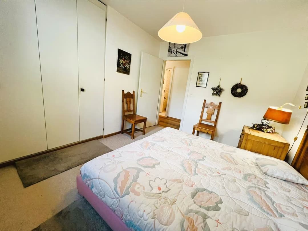 933 – Appartement – 3.5pièces – 2200CHF – 71 m²