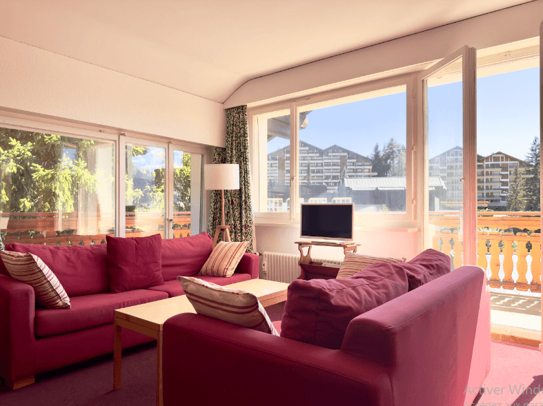 1049 – Appartement 4.5 pièces – 1600 CHF