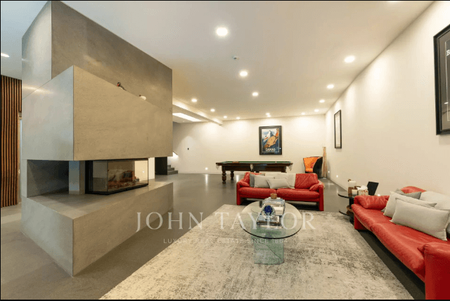 1363 – Maison 9.5 pièces – 1029m²
