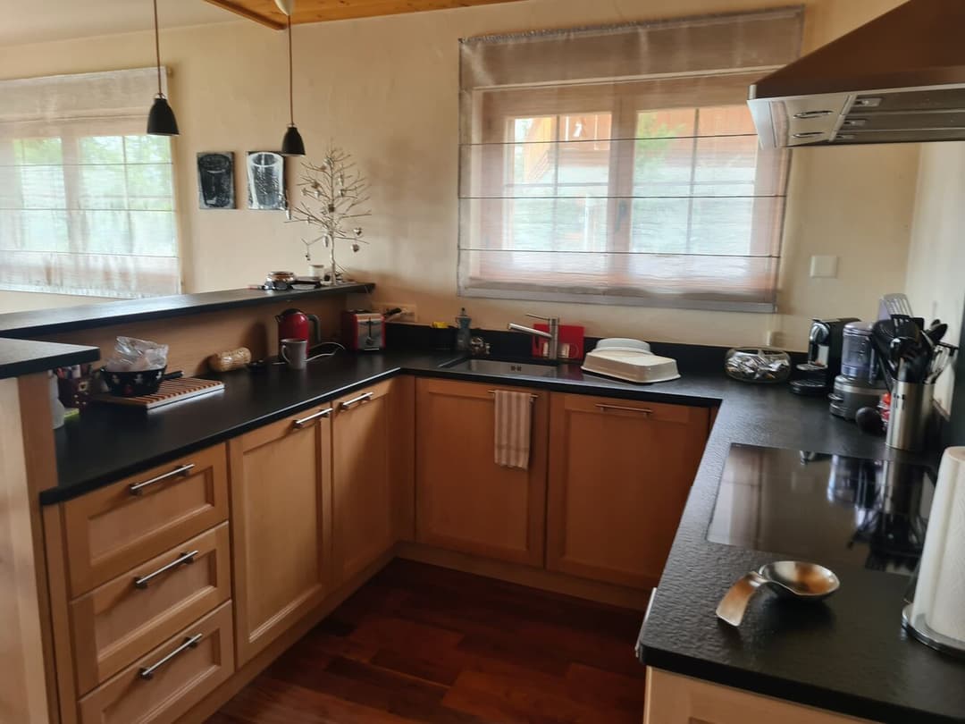 1044 – Maison – 5pièces – 7450CHF – 235 m²