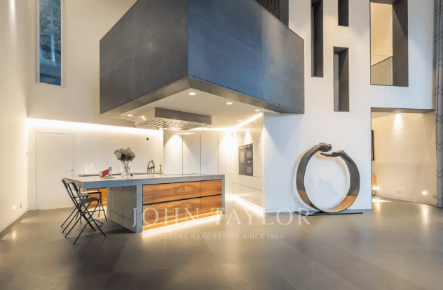 1363 – Maison 9.5 pièces – 1029m²