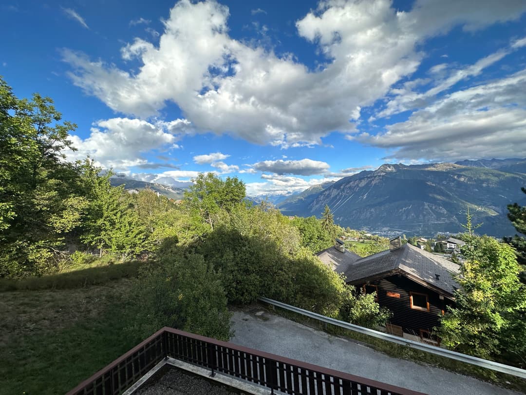 1372  Maison – 9.5pièces – 3490000CHF