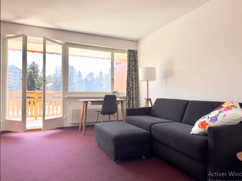 1049 – Appartement 4.5 pièces – 1600 CHF
