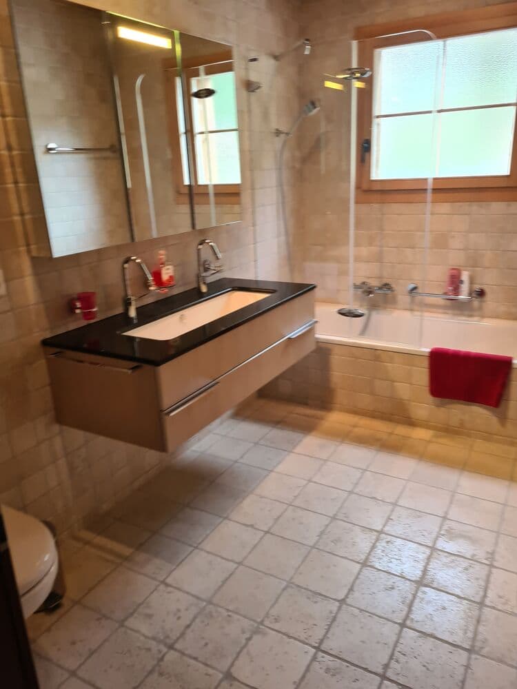 1044 – Maison – 5pièces – 7450CHF – 235 m²