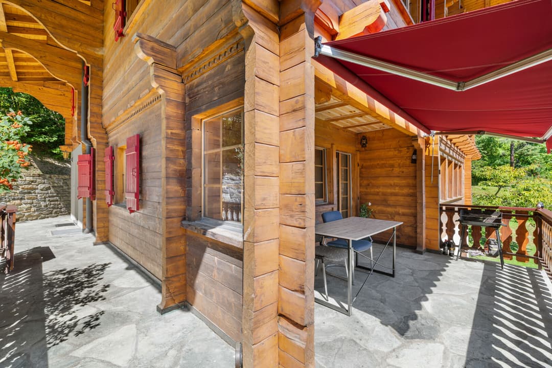 1325  – Maison – 11pièces – 2490000CHF – 320 m²