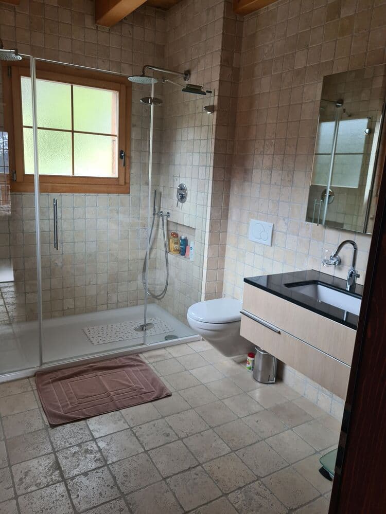 1044 – Maison – 5pièces – 7450CHF – 235 m²