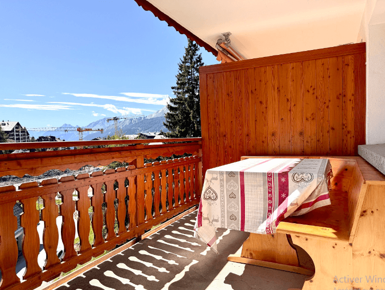 1049 – Appartement 4.5 pièces – 1600 CHF