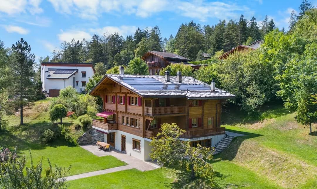 1325  – Maison – 11pièces – 2490000CHF – 320 m²