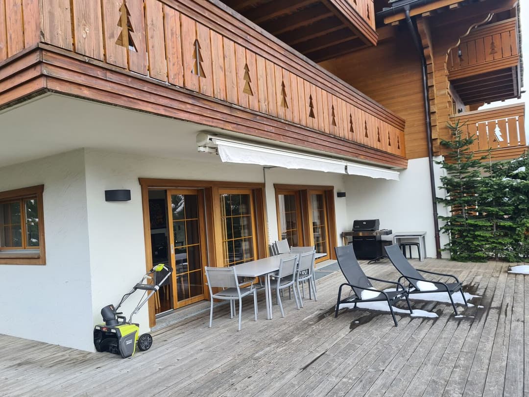1044 – Maison – 5pièces – 7450CHF – 235 m²