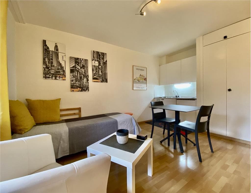 1081 – Appartement 1.5 pièces – 1200CHF – 25m²