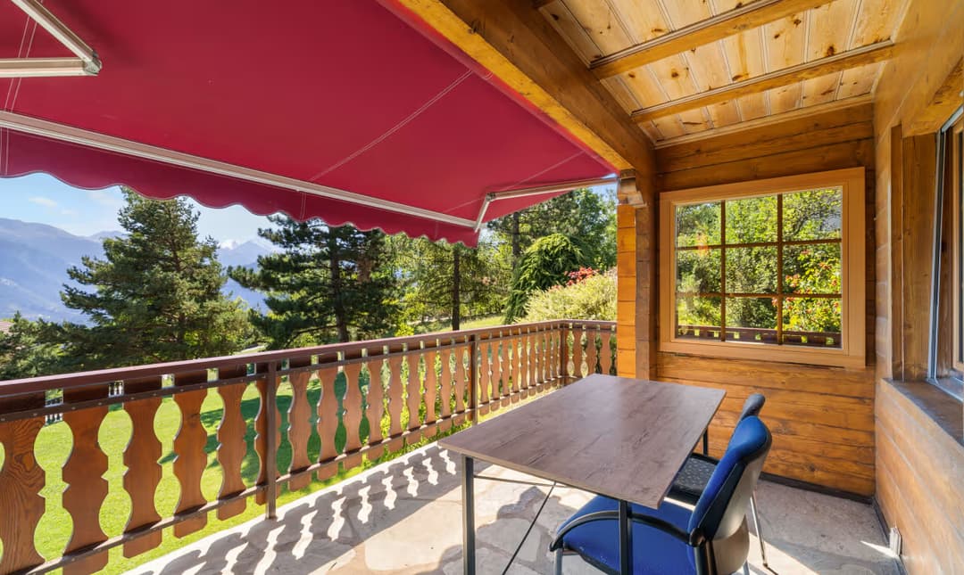 1325  – Maison – 11pièces – 2490000CHF – 320 m²