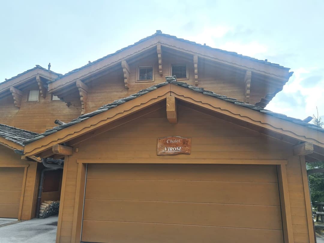 1044 – Maison – 5pièces – 7450CHF – 235 m²