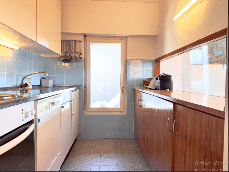 1049 – Appartement 4.5 pièces – 1600 CHF