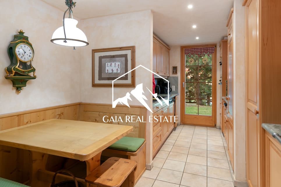 1091 – Appartement – 180 m²