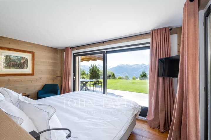 1384 – Appartement – 6 pièces – 5600000CHF – 227m²