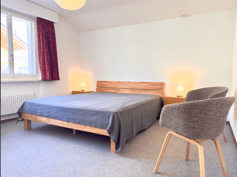 1049 – Appartement 4.5 pièces – 1600 CHF
