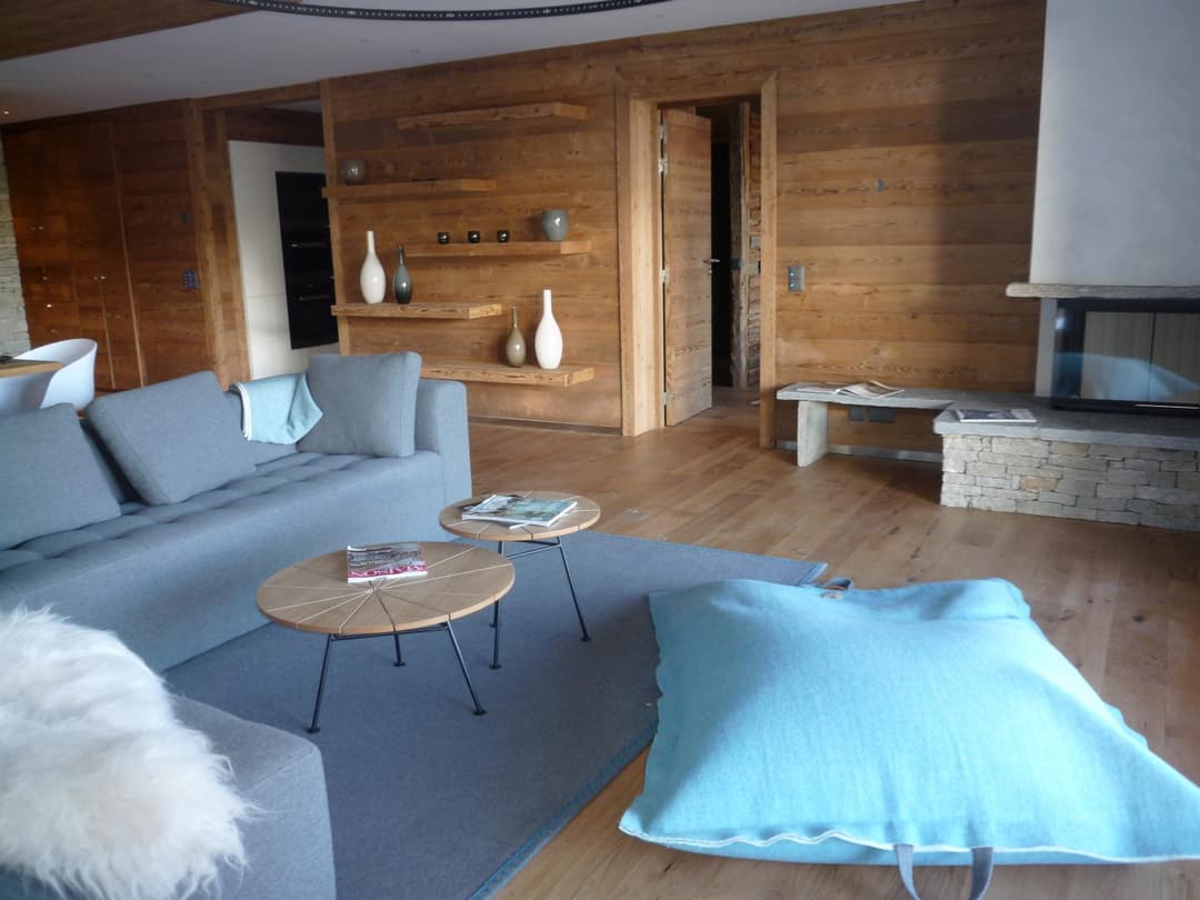 1362 – Appartement 5.5 pièces – 3502620CHF –  182.80m²