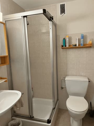 1047 –  Appartement – 2.5pièces – 1600CHF – 45 m²