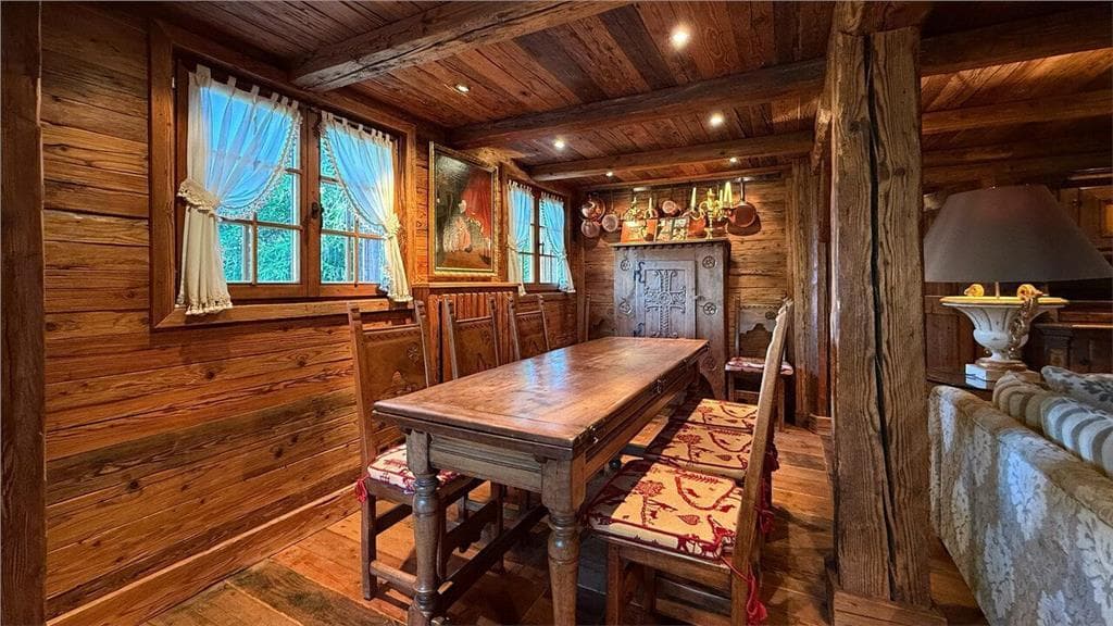 1333 – Maison 6,5 pièces – 6400000CHF – 230m²