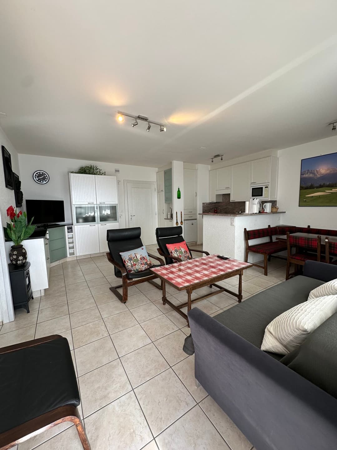 1193 – Appartement – 3.5pièces – 2200CHF