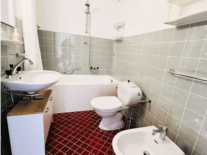1213 – Appartement – 3pièces – 2500CHF – 79 m²