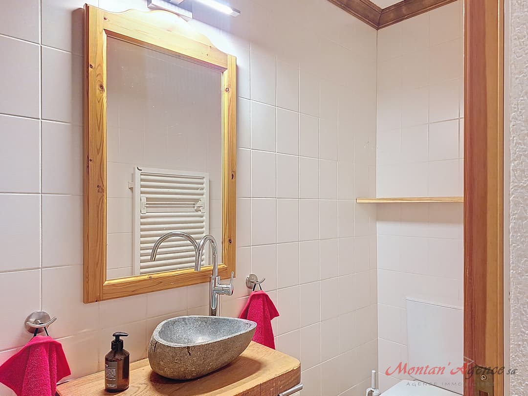 1214 – Appartement – 2.5pièces – 3000CHF