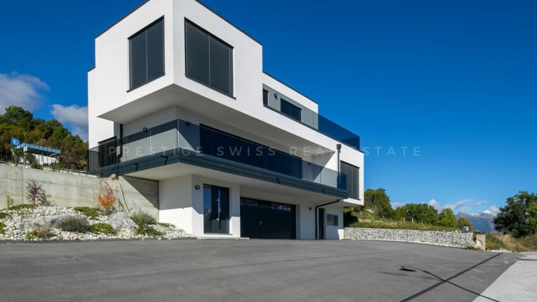1496 – Maison –  5pièces – 2100000CHF – 328 m²