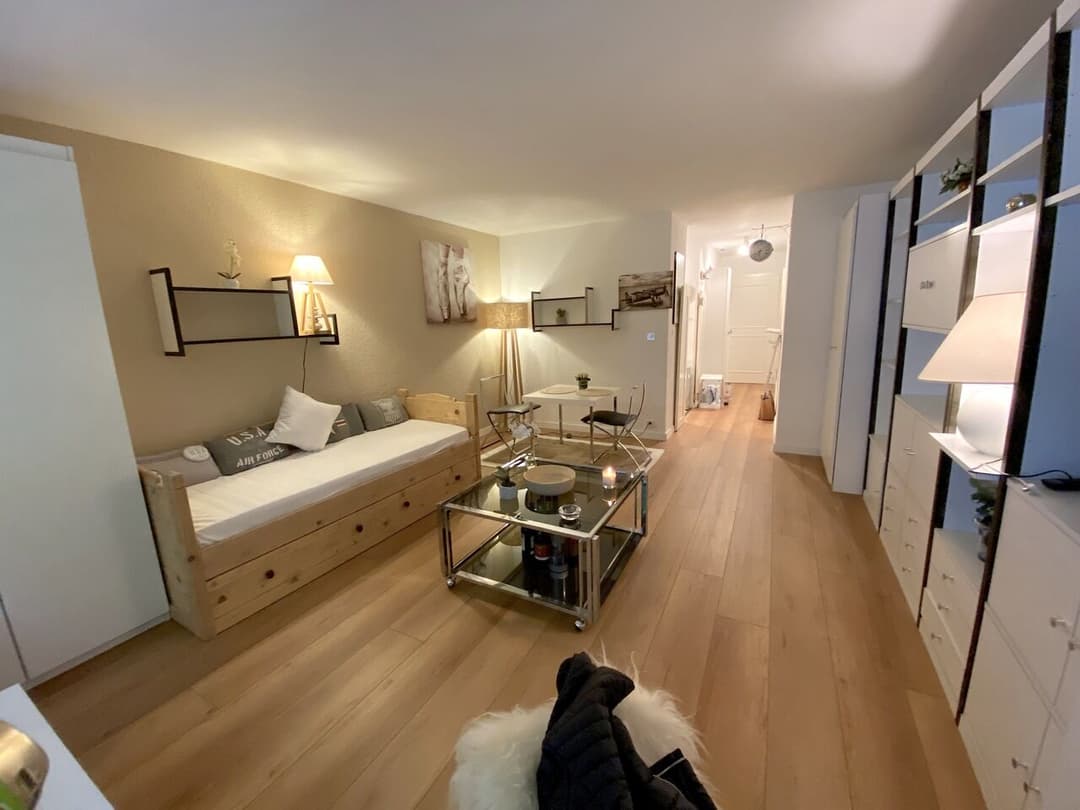 1202 – Appartement – 1.5pièces – 1000CHF – 43 m²