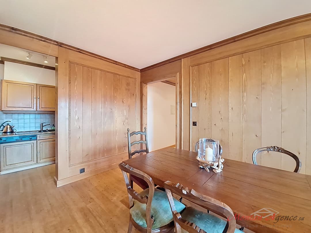 1214 – Appartement – 2.5pièces – 3000CHF