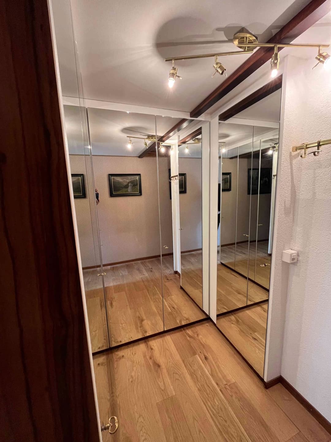 1558 – Appartement 3.5 pièces – 2900 CHF – 90 m²