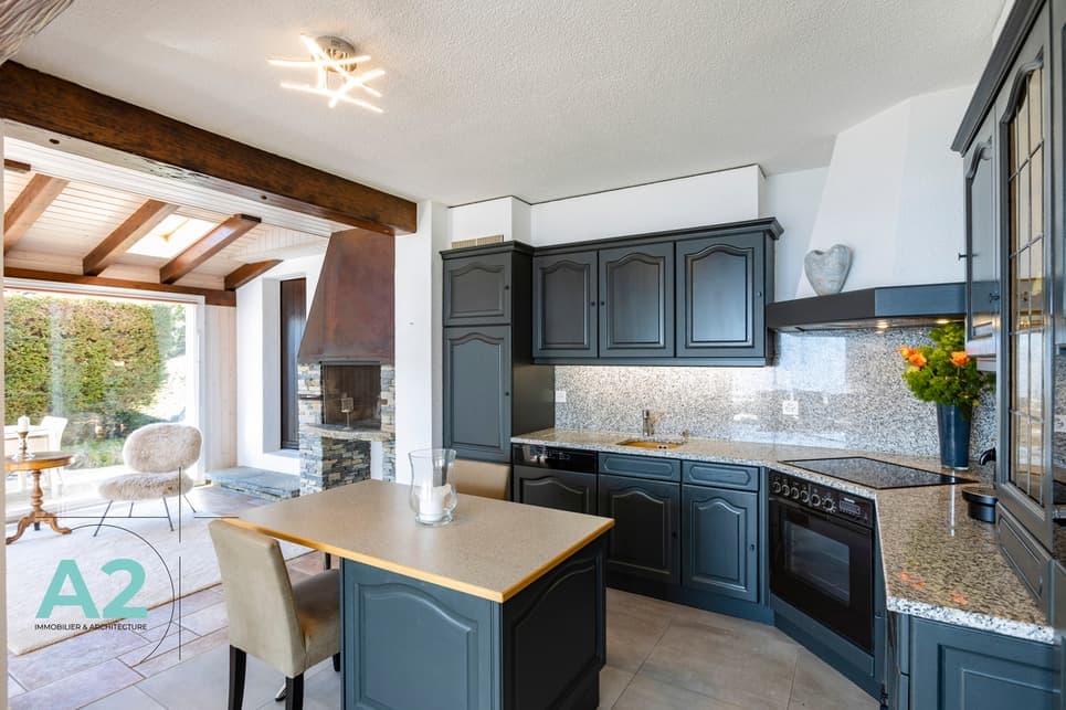 1288 – Maison – 7pièces – 5000CHF – 235 m²