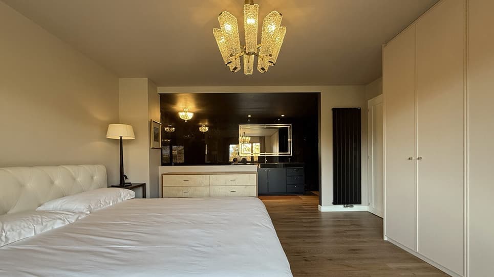 1593 – Appartement – 5.5pièces – 165 m²