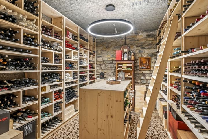 1612 – Maison – 7.5pièces – 4000000CHF – 690 m²