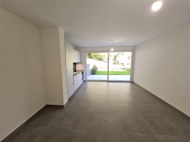 1281 – Appartement 2,5 pièces – 1400CHF